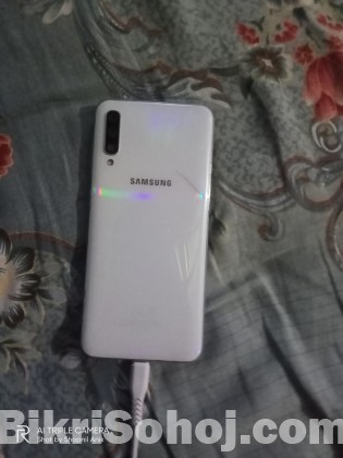 Samsung A50